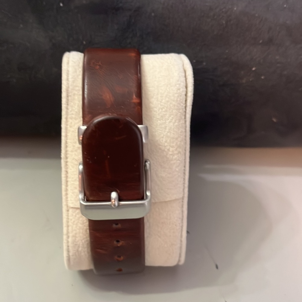 Men watch - Picture 2 of 2